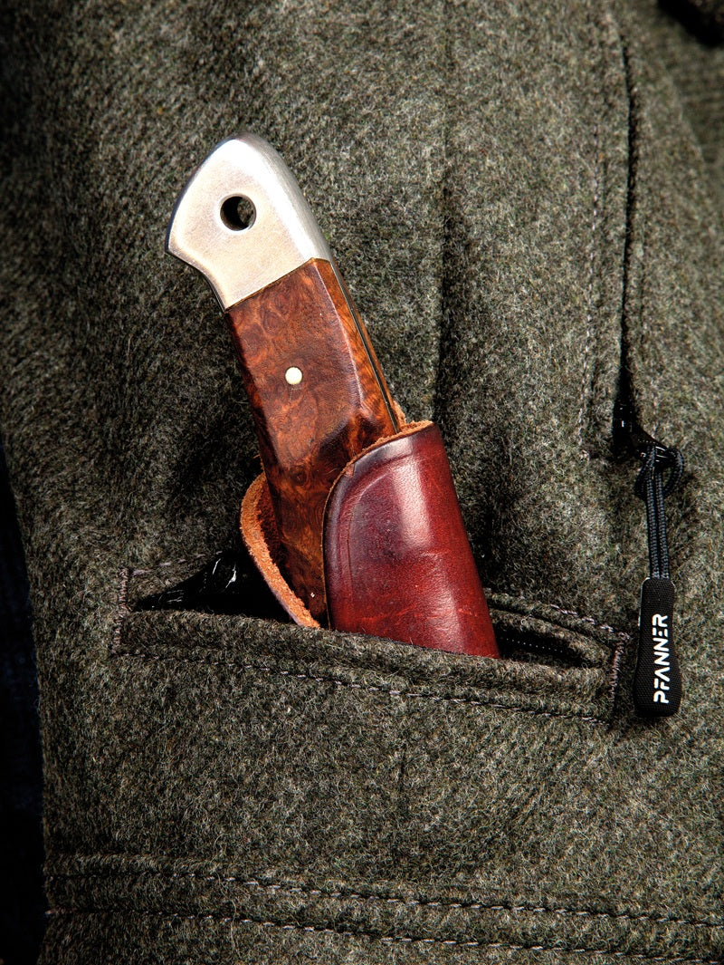 Lodenhose – Detail Messertasche