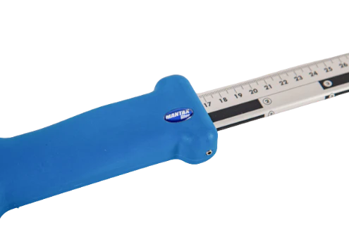 Haglöf Mantax Blue Messkluppe – Detailansicht der cm/mm-Skala aus Aluminium